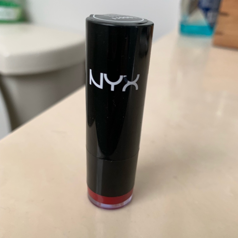 🔥3 for $10🔥NYX lipstick